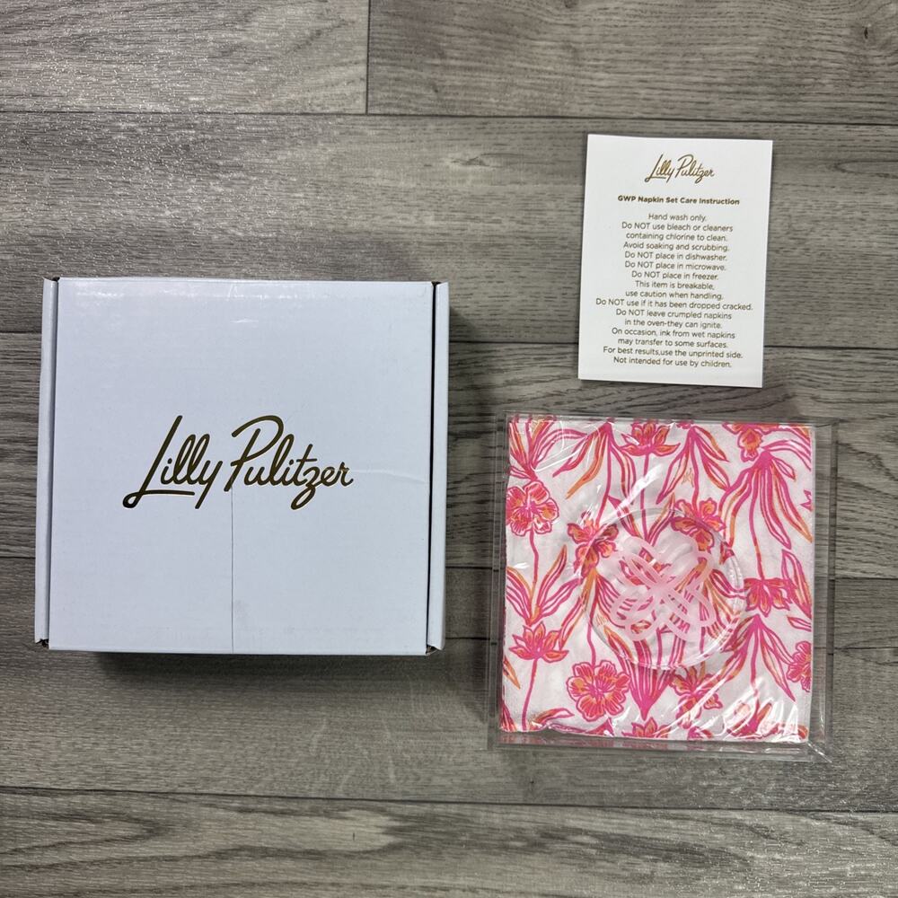 Lilly Pulitzer GWP Napkin Set Holder Pink Floral Print